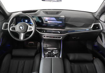 Новый BMW X5 2025 (7 фото)