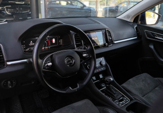 Подержанный автомобиль Skoda Karoq 2020 года (12 фото)