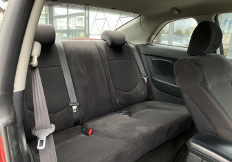 Подержанный автомобиль Kia Cerato Coupe 2011 года (21 фото)