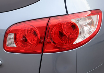Подержанный автомобиль Hyundai Santa Fe 2007 года (24 фото)