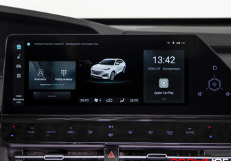 Подержанный автомобиль Changan UNI-K 2023 года (24 фото)