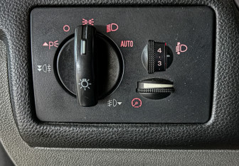 Подержанный автомобиль Ford Focus Hatchback 2010 года (18 фото)