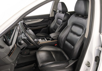 Подержанный автомобиль Exeed LX 2022 года (21 фото)