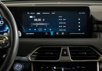 Подержанный автомобиль Exeed TXL 2023 года (15 фото)