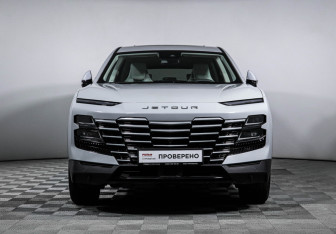 Подержанный автомобиль Jetour Dashing 2023 года (2 фото)