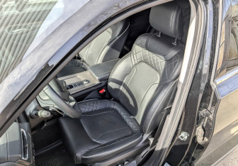 Подержанный автомобиль Exeed VX 2023 года (20 фото)