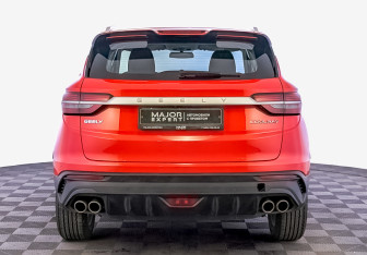 Подержанный автомобиль Geely Coolray 2023 года (6 фото)