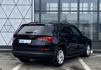 Подержанный автомобиль Skoda Kodiaq 2019 года (5 фото)