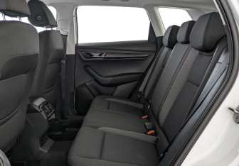 Подержанный автомобиль Skoda Karoq 2020 года (18 фото)