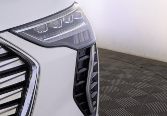 Подержанный автомобиль Haval Jolion 2023 года (11 фото)