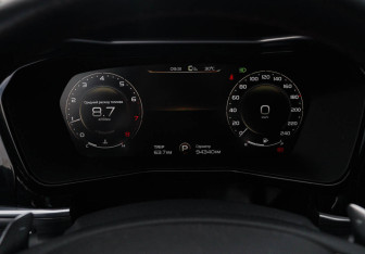 Подержанный автомобиль Geely Tugella 2022 года (19 фото)