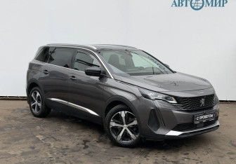 Подержанный автомобиль Peugeot 5008 Suv 2022 года (3 фото)