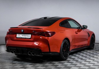 Подержанный автомобиль BMW M4 Coupe 2024 года (5 фото)