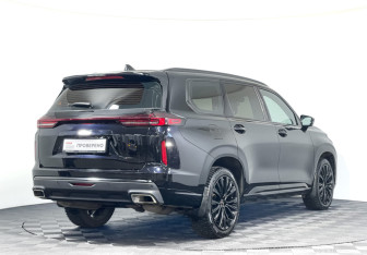 Подержанный автомобиль Exeed VX 2022 года (5 фото)