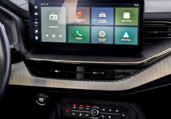 Подержанный автомобиль Haval F7 2024 года (15 фото)