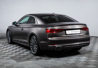 Подержанный автомобиль Audi A5 Coupe 2016 года (7 фото)