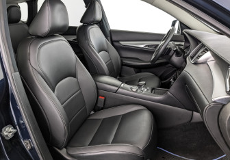 Подержанный автомобиль Infiniti QX50 2020 года (23 фото)