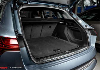 Новый Audi e-tron 2023 (14 фото)
