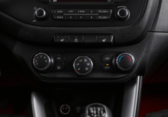 Подержанный автомобиль Kia Ceed Hatchback 2016 года (14 фото)