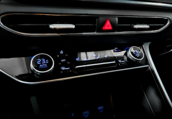 Подержанный автомобиль Hyundai Sonata 2020 года (26 фото)