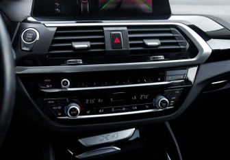 Подержанный автомобиль BMW X4 2019 года (20 фото)