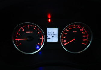 Подержанный автомобиль Subaru Forester Suv 2012 года (16 фото)