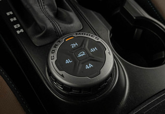 Подержанный автомобиль Ford Bronco 2022 года (18 фото)