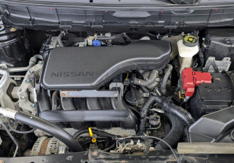 Подержанный автомобиль Nissan X-Trail 2018 года (9 фото)