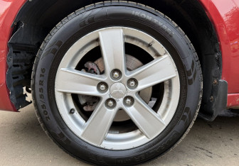 Подержанный автомобиль Mitsubishi Lancer Sedan 2007 года (9 фото)
