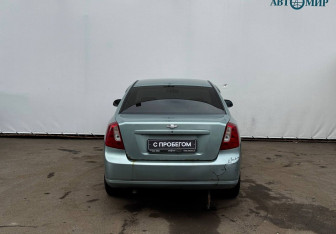 Подержанный автомобиль Chevrolet Lacetti Sedan 2007 года (7 фото)
