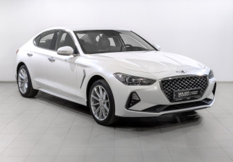 Подержанный автомобиль Genesis G70 2019 года (3 фото)