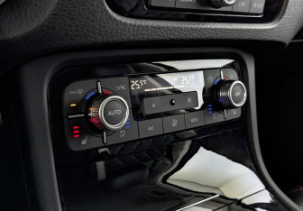 Подержанный автомобиль Volkswagen Touareg 2018 года (21 фото)