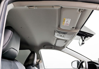 Подержанный автомобиль Toyota RAV4 2021 года (22 фото)