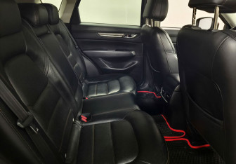 Подержанный автомобиль Mazda CX-5 2018 года (13 фото)