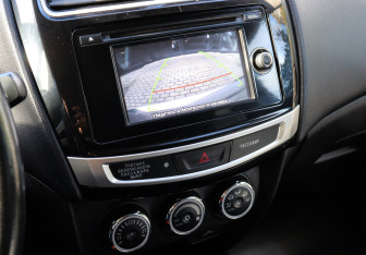 Подержанный автомобиль Mitsubishi ASX 2014 года (2 фото)