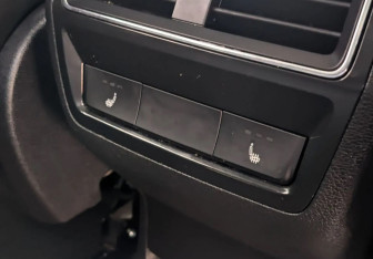 Подержанный автомобиль Skoda Karoq 2020 года (13 фото)