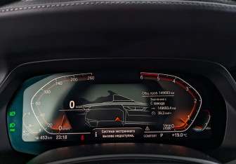 Подержанный автомобиль BMW X7 2019 года (28 фото)