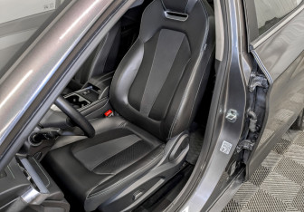 Подержанный автомобиль Москвич 6 2023 года (20 фото)