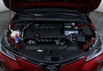 Подержанный автомобиль Toyota Corolla Sedan 2019 года (7 фото)