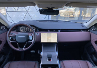 Подержанный автомобиль Land Rover Range Rover Evoque 2025 года (21 фото)