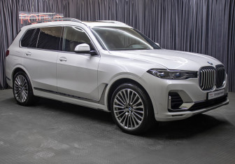 Подержанный автомобиль BMW X7 2019 года (4 фото)