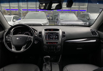Подержанный автомобиль Kia Sorento 2019 года (11 фото)