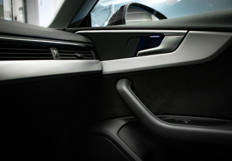 Подержанный автомобиль Audi A5 Liftback 2017 года (21 фото)