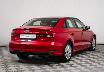 Подержанный автомобиль Audi A3 Sedan 2016 года (5 фото)