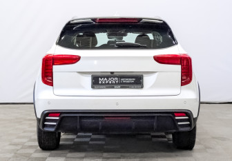 Подержанный автомобиль Haval Jolion 2024 года (6 фото)