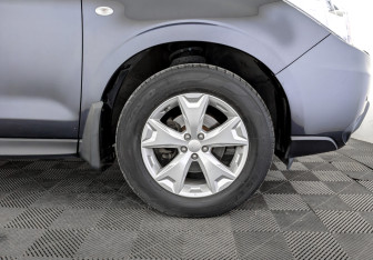 Подержанный автомобиль Subaru Forester Suv 2015 года (18 фото)