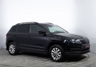 Подержанный автомобиль Skoda Karoq 2020 года (3 фото)