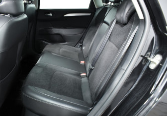 Подержанный автомобиль Citroen C4 Hatchback 2012 года (12 фото)