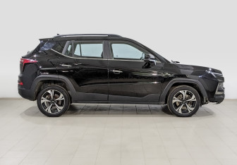 Подержанный автомобиль Москвич 3 2023 года (4 фото)