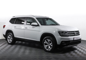 Подержанный автомобиль Volkswagen Teramont 2019 года (3 фото)